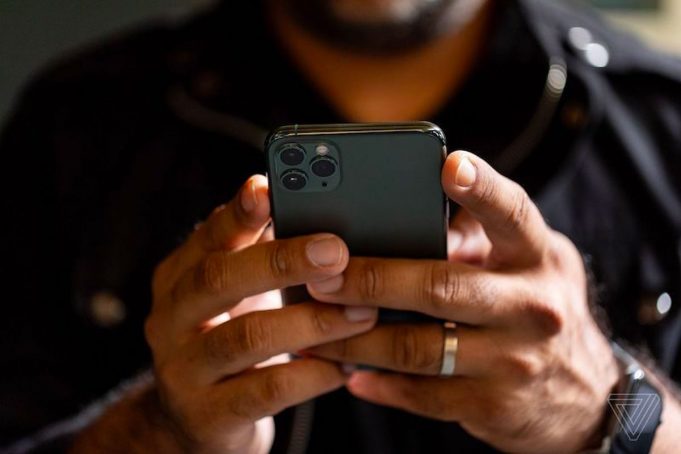 Návod – Jak skrýt některá oznámení na zamknuté obrazovce iPhonu