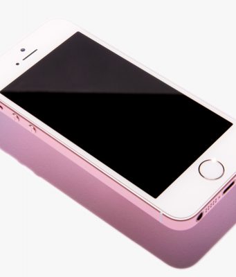 Apple údajně vydá iPhone SE 2 na začátku příštího roku. Jak bude vypadat?