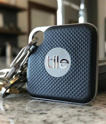 Tile přidává do svých sledovacích zařízení novou funkci, aby lépe konkurovaly „AirTag“