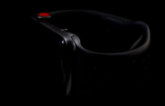 Dva muži z Roseville byli zatčeni poté, co ukradli Apple Watch