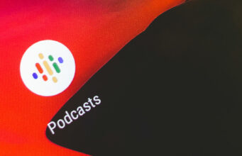 Aplikace Podcasty Google je k dispozici ke stažení v App Store