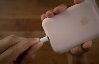 Čtyři nové OLED iPhony v roce 2020 a bez Lightning portu v roce 2021