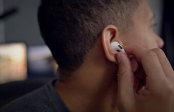 Apple radí, jak vyřešit problém s aktivním potlačením hluku AirPods Pro