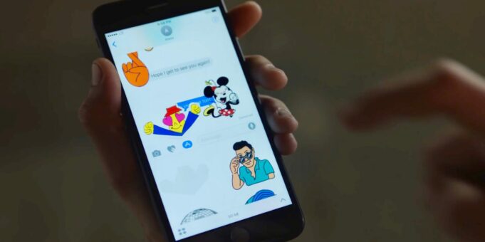 Návod – Jak odejít ze skupinové konverzace v aplikaci Zprávy na iPhonu a iPadu