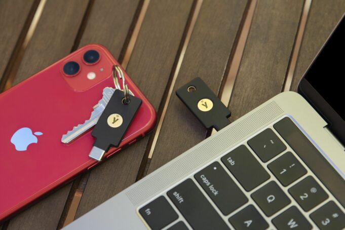 Společnost Yubico představila nový bezpečnostní klíč YubiKey 5C NFC