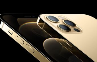 Apple uznal problém s některými displeji nových iPhonů