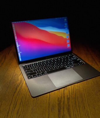 Počet detekovaných malwarových hrozeb na macOS klesl v roce 2020 o 38 procent