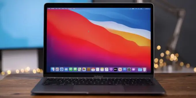 Apple zavádí nový systém, který zablokuje spuštění některých aplikací pro iOS na Macu s čipem M1