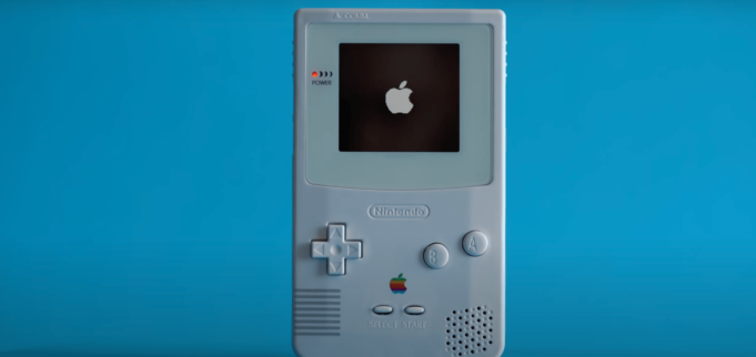YouTuber Otto Climan přeměnil GameBoy Color na dálkový ovladač Apple TV Remote