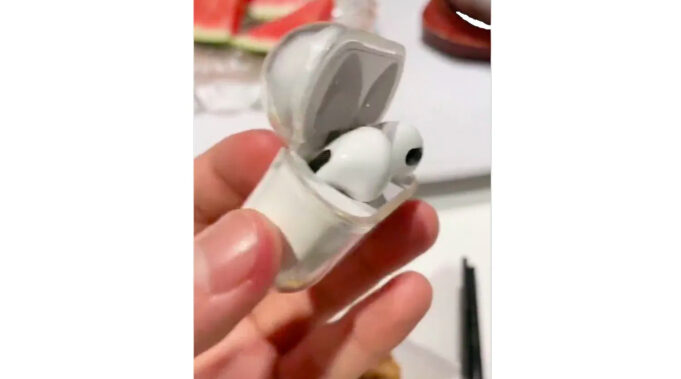 Na sociálních sítích koluje video padělaných AirPods 3