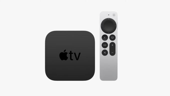 Společnost Apple vedle druhé generace Apple TV 4K debutovala s přepracovanou verzí ovladače Siri Remote