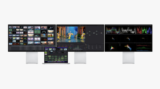 Čip M1 Max umožňuje používání až tří monitrorů Pro Display XDR a 4K TV současně