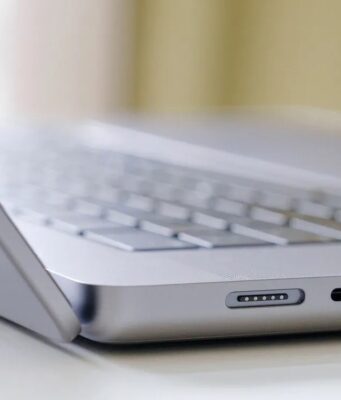 První Mac s Face ID pravděpodobně nebude MacBook