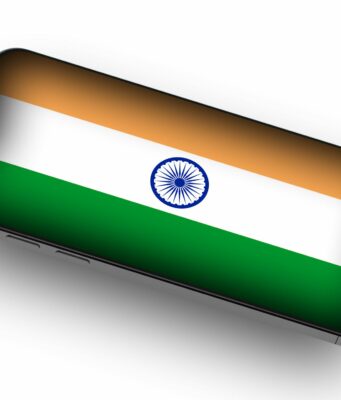 Apple odmítá příkaz k předinstalaci státní aplikace pro uživatele v Indii, i když ji vláda nově dovolí mazat