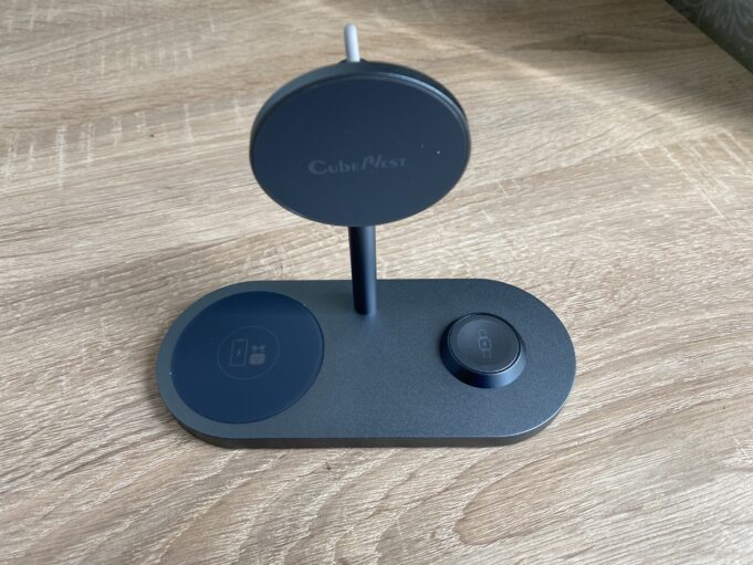 Recenze – CubeNest 3v1 Bezdrátová magnetická nabíječka