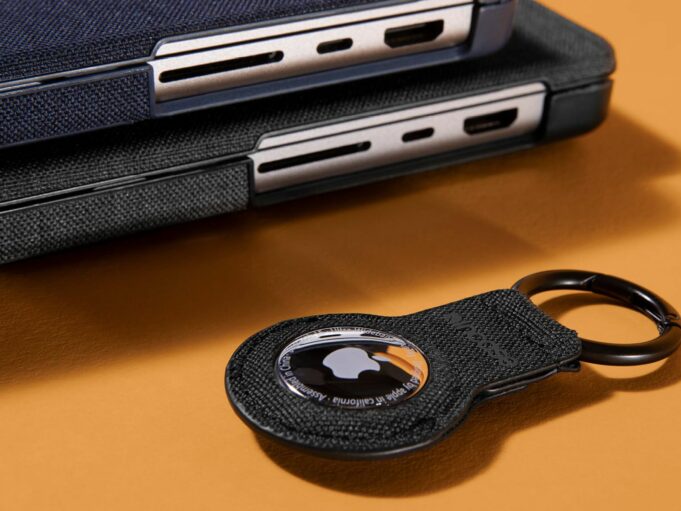 Společnost Incase představila novou klíčenku a pouzdro Woolenex pro AirTag a AirPods 3