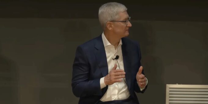 Tim Cook získal magisterský titul v oboru inovace a mezinárodní management