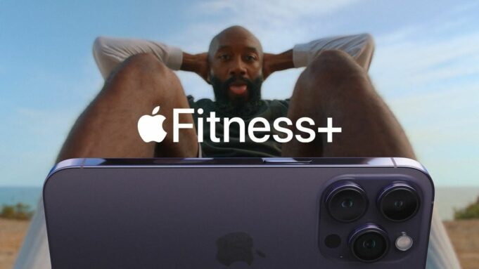 Apple sdílel novou reklamu na službu Apple Fitness+