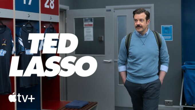 Diváci Apple TV+ sledovali v roce 2023 seriál „Ted Lasso“ 17 miliard minut