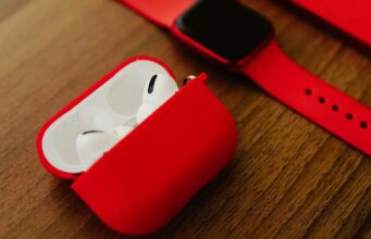 Návod – Jak přidat hudbu do Apple Watch