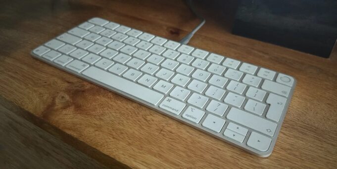 Návod – Jak zkontrolovat zbývající výdrž baterie Magic Keyboard