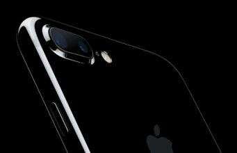 Apple zaplatí odškodnění uživatelům iPhone 7 a iPhone 7 Plus, kteří měli problémy se zvukem