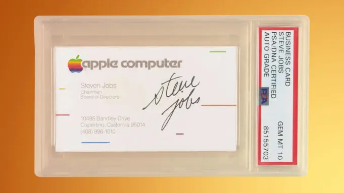 Vzácná vizitka Apple Computer podepsaná Stevem Jobsem se prodala v aukci za 181 183 dolarů