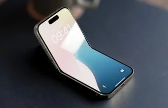 Apple testuje skládací iPhone ve tvaru véčka