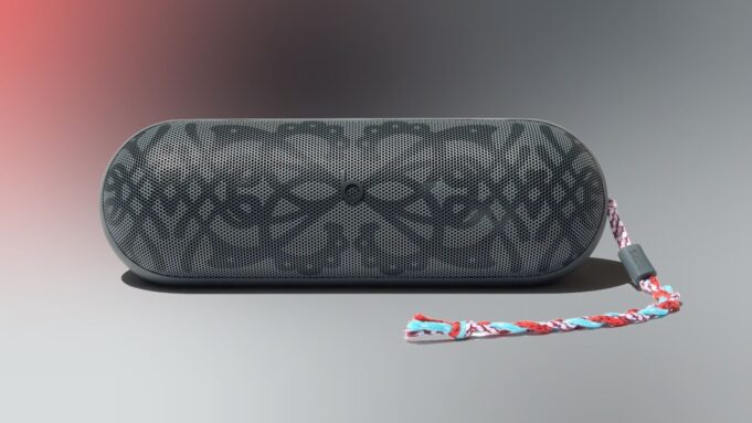Apple tento týden vydá limitovanou edici reproduktoru Beats Pill