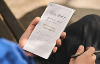 reMarkable představil konkurenta iPadu mini – Paper Pro Move