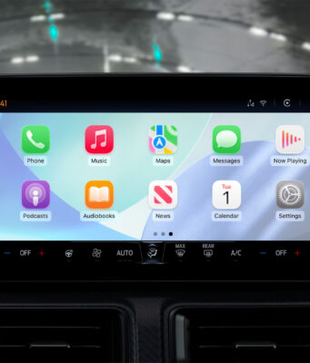 Apple plánuje přinést do CarPlay nové funkce umělé inteligence