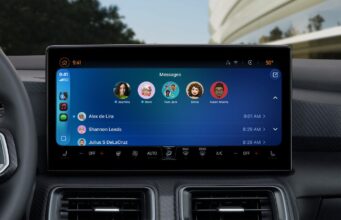 iOS 26.2 přinese možnost vypnout připnuté konverzace v CarPlay