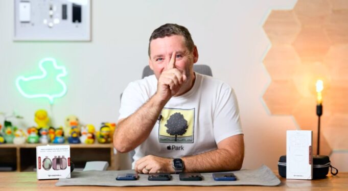 Jan Březina – Nové video příslušenství pro iPhony 17 Pro (Alisczech vol. 1210)