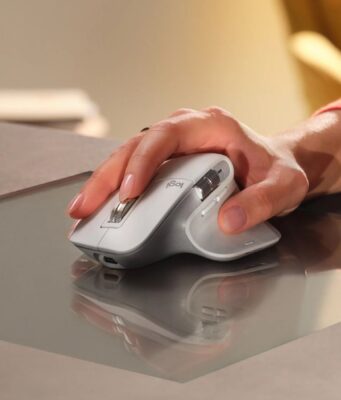 Logitech způsobil chaos v macOS. Kvůli expirovanému certifikátu přestala fungovat nastavení myší a klávesnic