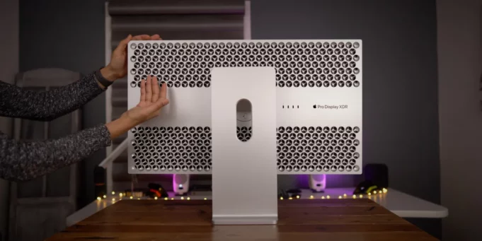 Prodej monitoru Pro Display XDR byl oficiálně ukončen