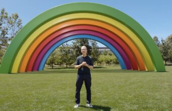 Tim Cook zakončil svůj projev několika emotivními závěrečnými poznámkami