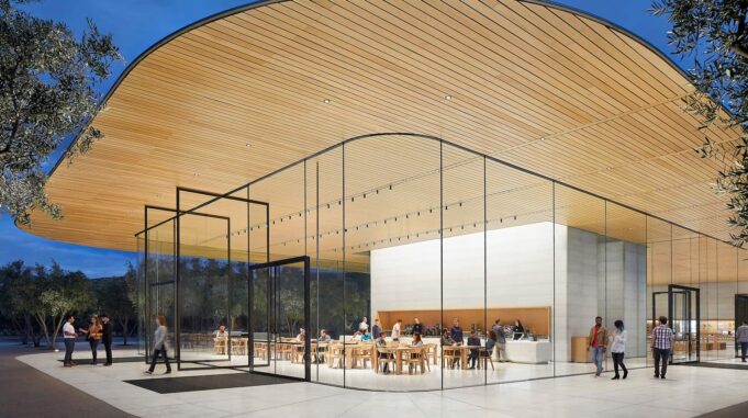 V návštěvnickém centru Apple Parku v kalifornském Cupertinu probíhá „modernizace“