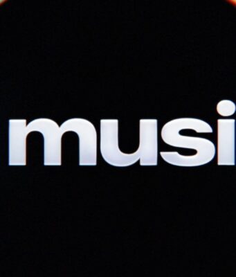 Předplatitelé Apple Music nyní mohou streamovat hudbu přímo do kompatibilních reproduktorů Bluesound